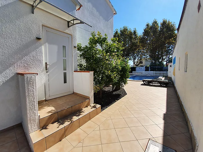 House for sale in Empuriabrava