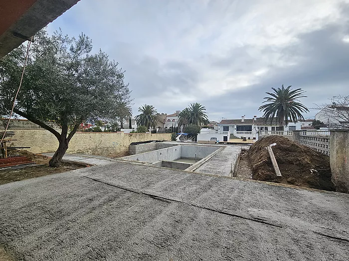 Maison à vendre à Empuriabrava avec amarre