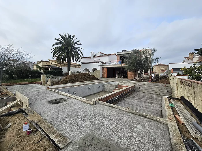 Maison à vendre à Empuriabrava avec amarre